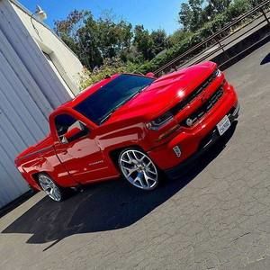 Meet your Posher, Erick